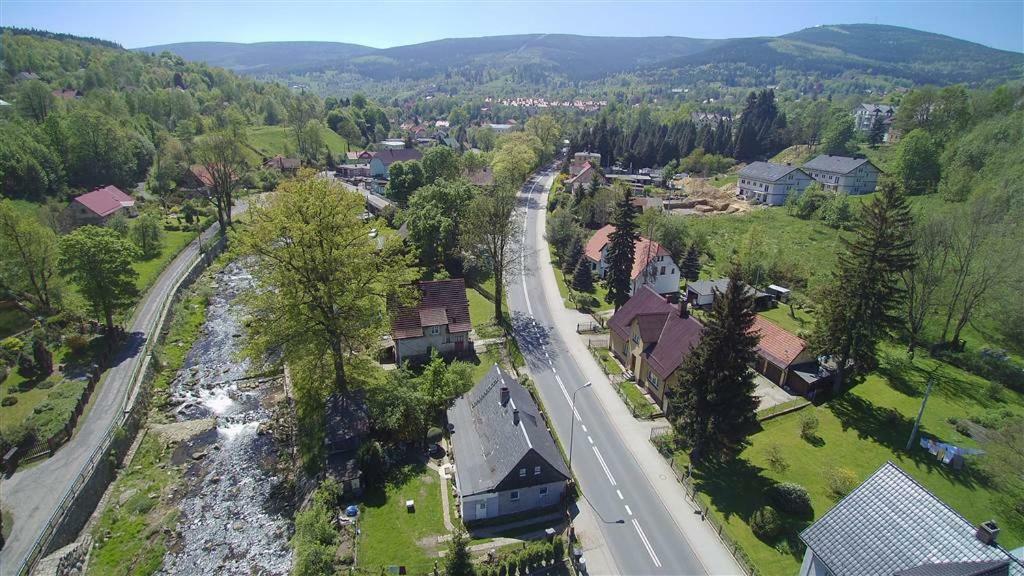 Апартаменты Dom Nad Kwisa Сверадув-Здруй Экстерьер фото